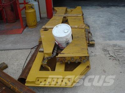CAT 740 Tailgate Άλλα εξαρτήματα