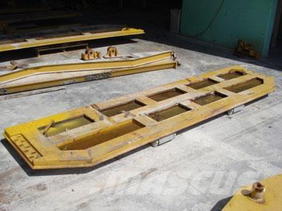 CAT 740 Tailgate Άλλα εξαρτήματα