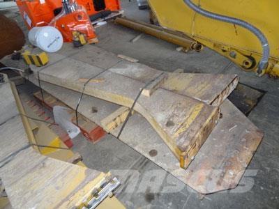 CAT 740 Tailgate Άλλα εξαρτήματα