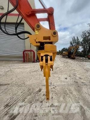 Hitachi ZX225USLC-6 Βιομηχανικά μηχανήματα διαχείρισης αποβλήτων