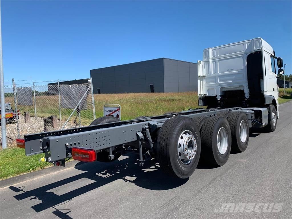 DAF XF 430 8x4*4 Φορτηγά Σασί