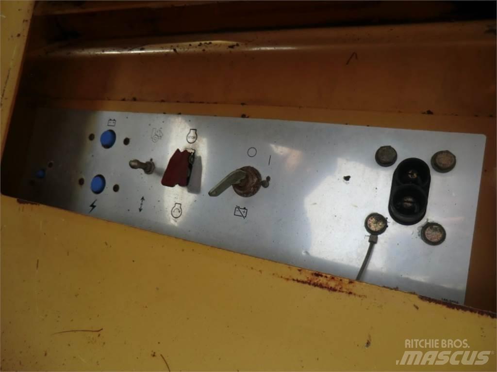 CAT 323D Κατασκευές - Άλλα