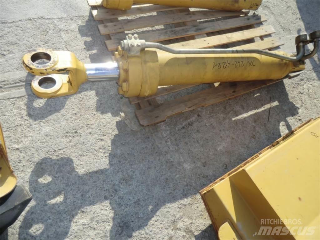 CAT 735 Κατασκευές - Άλλα