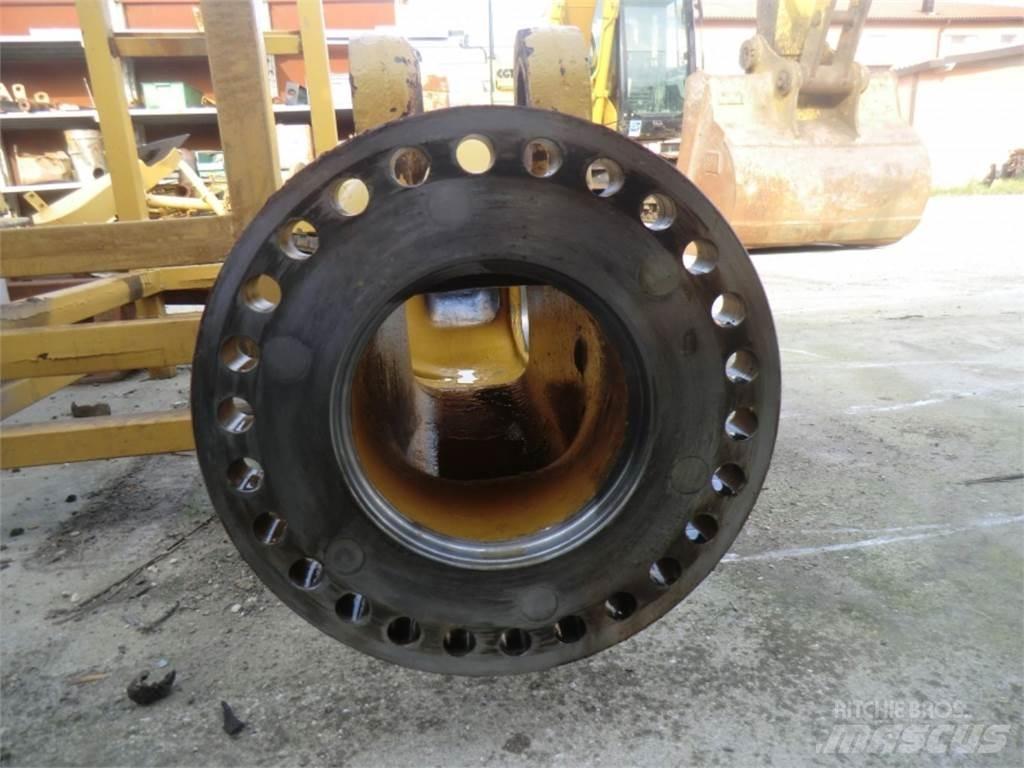 CAT 735 Κατασκευές - Άλλα