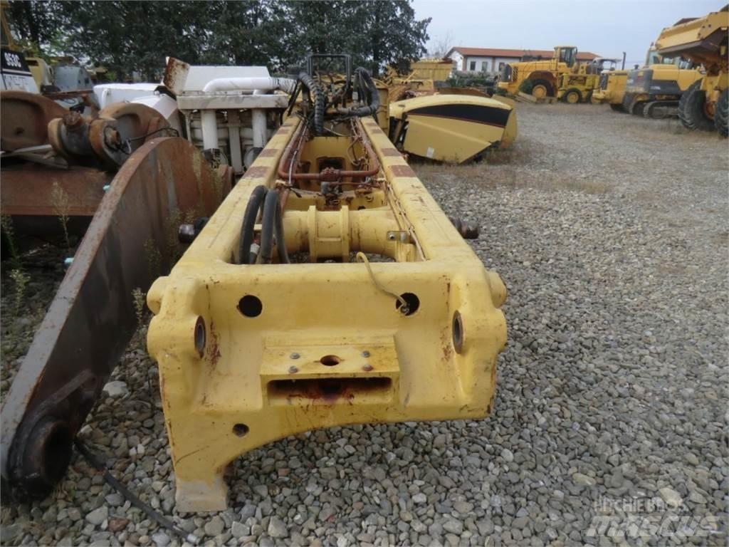 CAT 735 Σασί - πλαίσιο