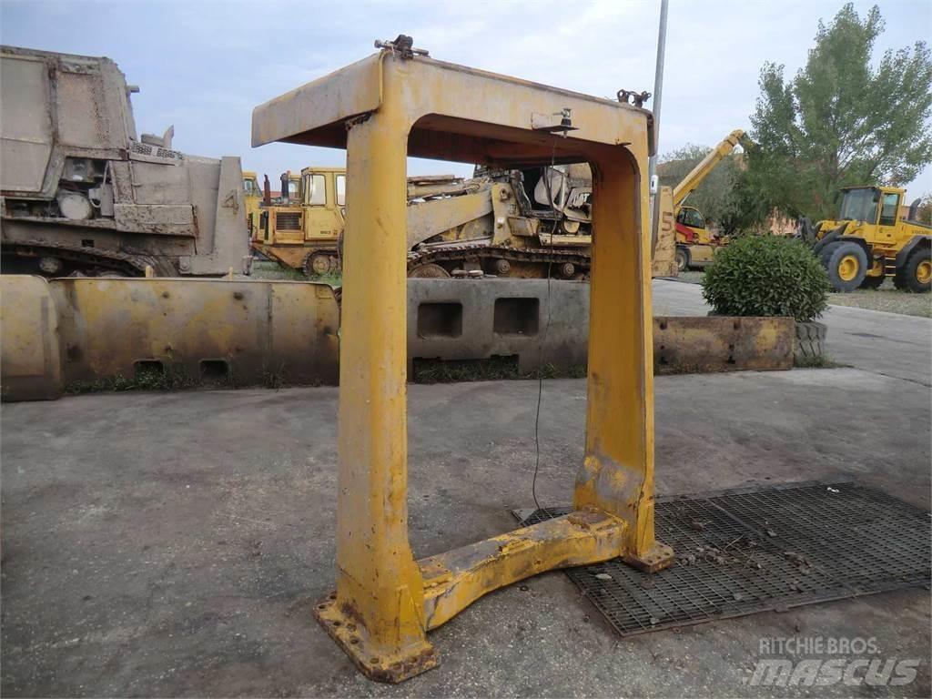 CAT 988B Σασί - πλαίσιο