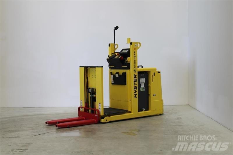 Hyster K1.0L Περονοφόρο ανυψωτικό συλλογής παραγγελιών μικρού ύψους