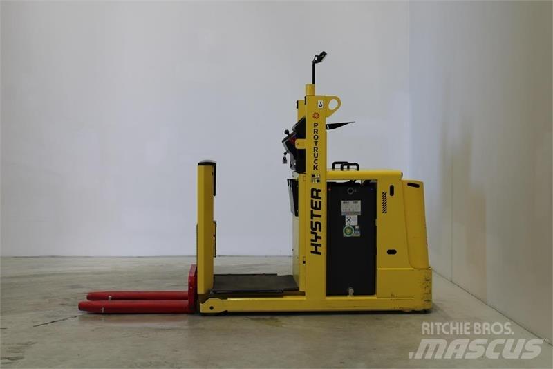 Hyster K1.0L Περονοφόρο ανυψωτικό συλλογής παραγγελιών μικρού ύψους