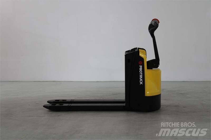 Hyster P1.6 Χειροκίνητο περονοφόρο ανυψωτικό