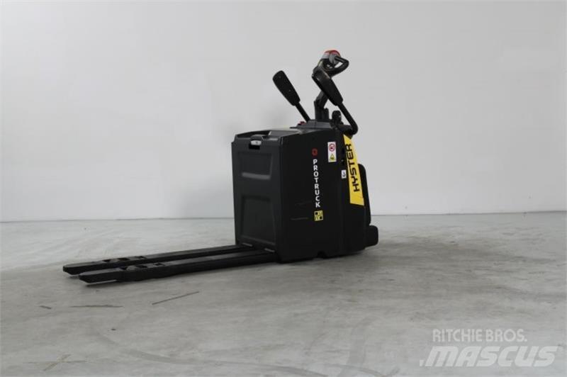 Hyster P2.0S Χειροκίνητο περονοφόρο ανυψωτικό με πλατφόρμα