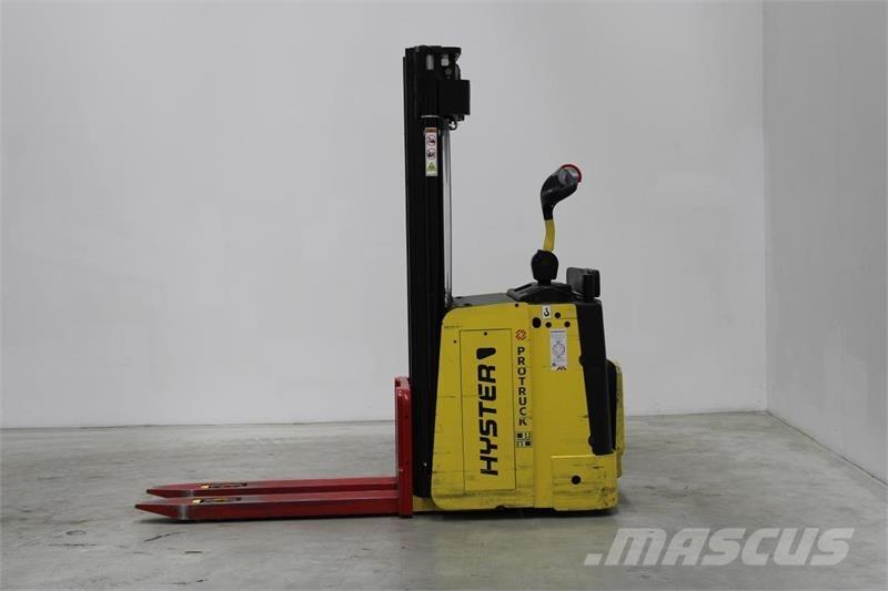 Hyster P2.0S Χειροκίνητο περονοφόρο ανυψωτικό με πλατφόρμα