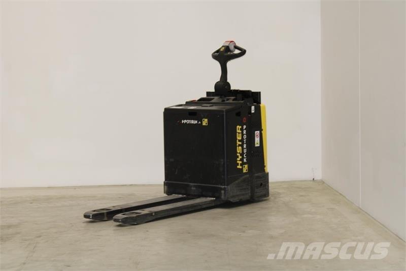 Hyster P2.0S Χειροκίνητο περονοφόρο ανυψωτικό με πλατφόρμα