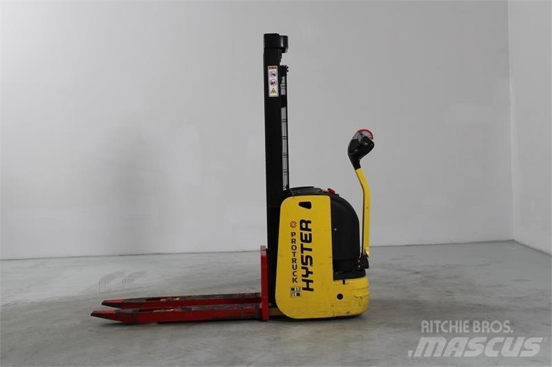 Hyster S1.0E Ηλεκτρικά παλετοφόρα με ιστό