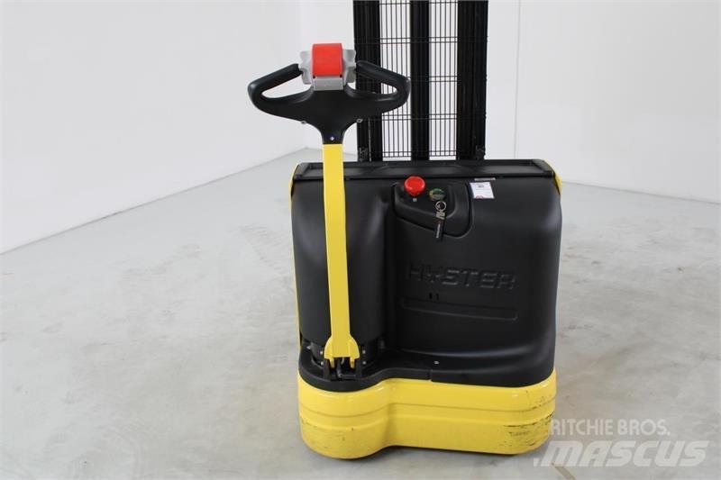 Hyster S1.0E Ηλεκτρικά παλετοφόρα με ιστό