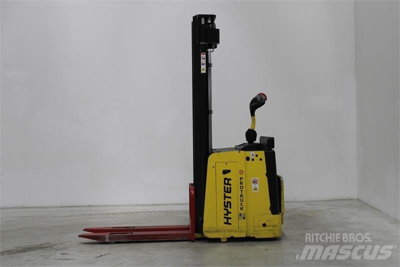 Hyster S1.5S Ηλεκτρικά παλετοφόρα με ιστό