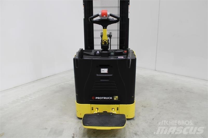Hyster S1.5S Ηλεκτρικά παλετοφόρα με ιστό