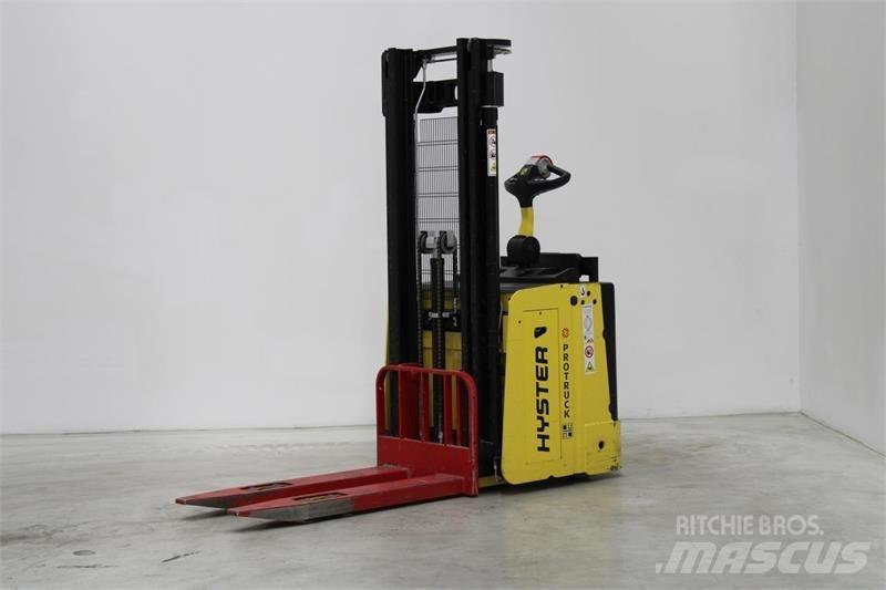 Hyster S1.5S Ηλεκτρικά παλετοφόρα με ιστό