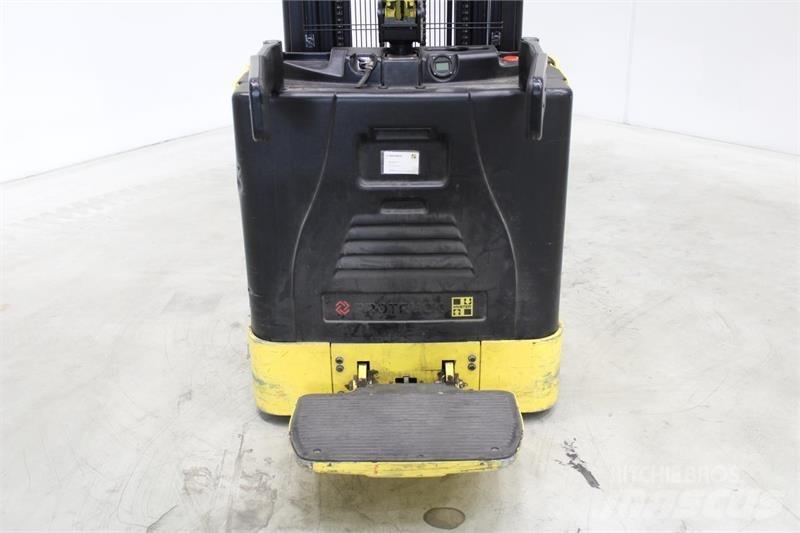 Hyster S1.5S Ηλεκτρικά παλετοφόρα με ιστό