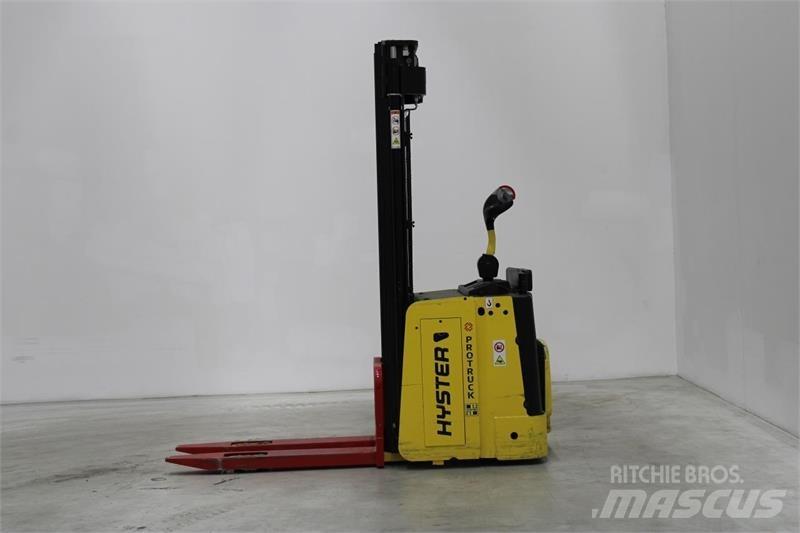 Hyster S1.5S Ηλεκτρικά παλετοφόρα με ιστό