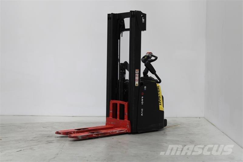Hyster S1.6S Ηλεκτρικά παλετοφόρα με ιστό