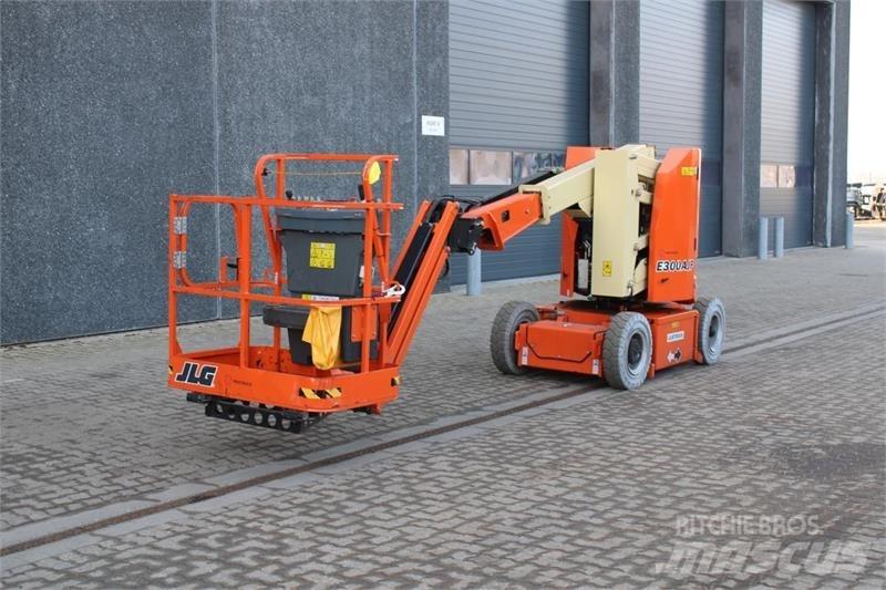 JLG E300AJP Ανυψωτήρες με αρθρωτό βραχίονα