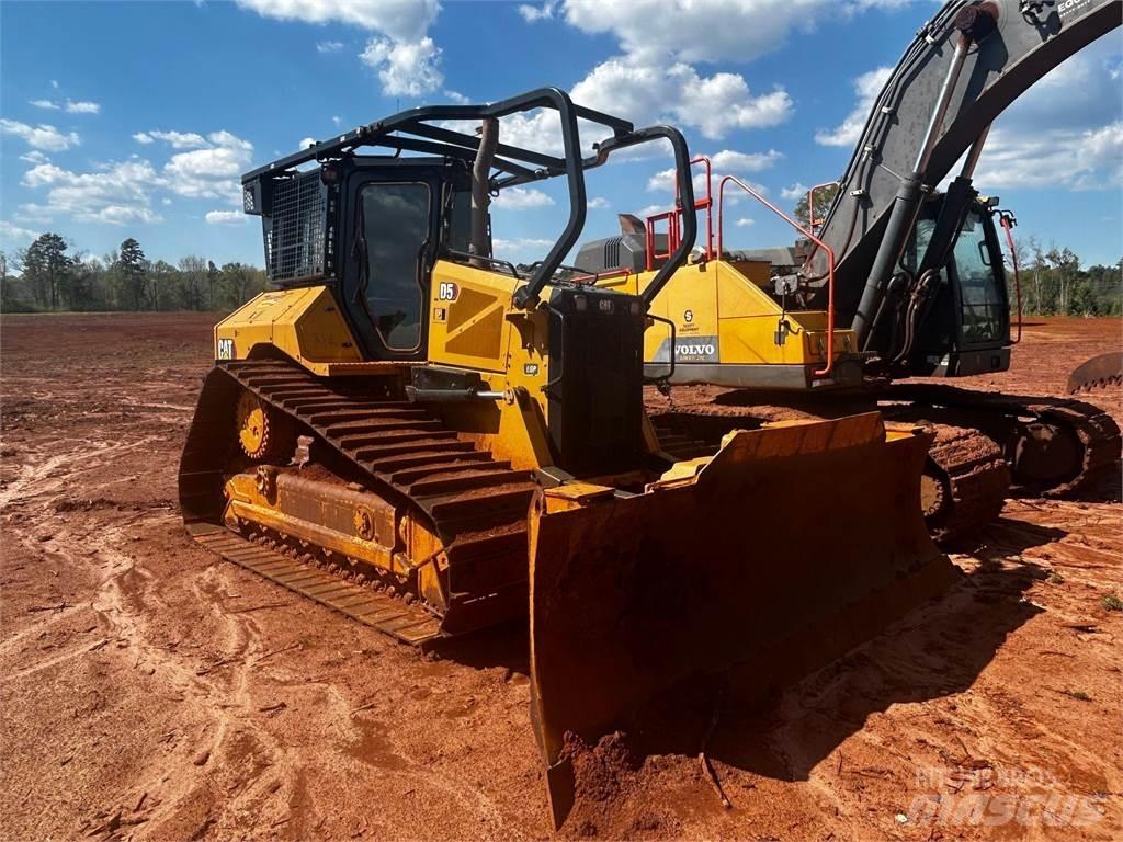 CAT D5 Μπουλντόζες με ερπύστριες