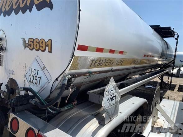 Etnyre STEEL 7,500 Ημιρυμούλκες βυτίων