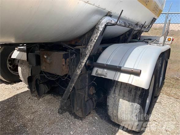 Etnyre STEEL 7,500 Ημιρυμούλκες βυτίων