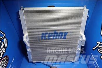 CAT 330B Καλοριφέρ