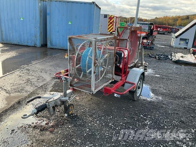  Winch Αναβατόρια και ανυψωτήρες υλικών