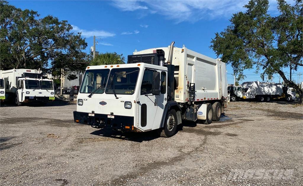 CCC LET2 Απορριμματοφόρα