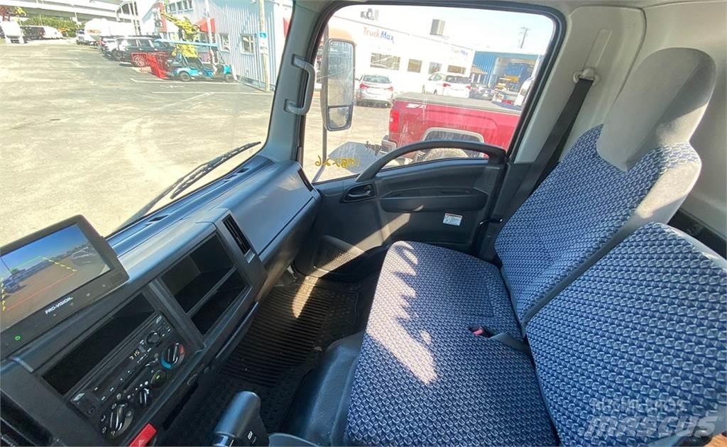 Isuzu NRR Απορριμματοφόρα