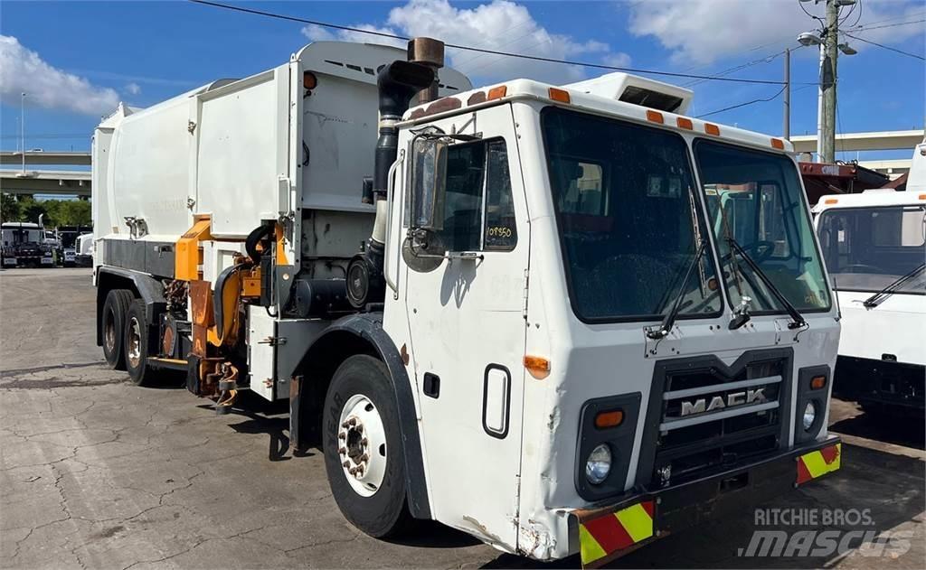 Mack LEU600 Απορριμματοφόρα