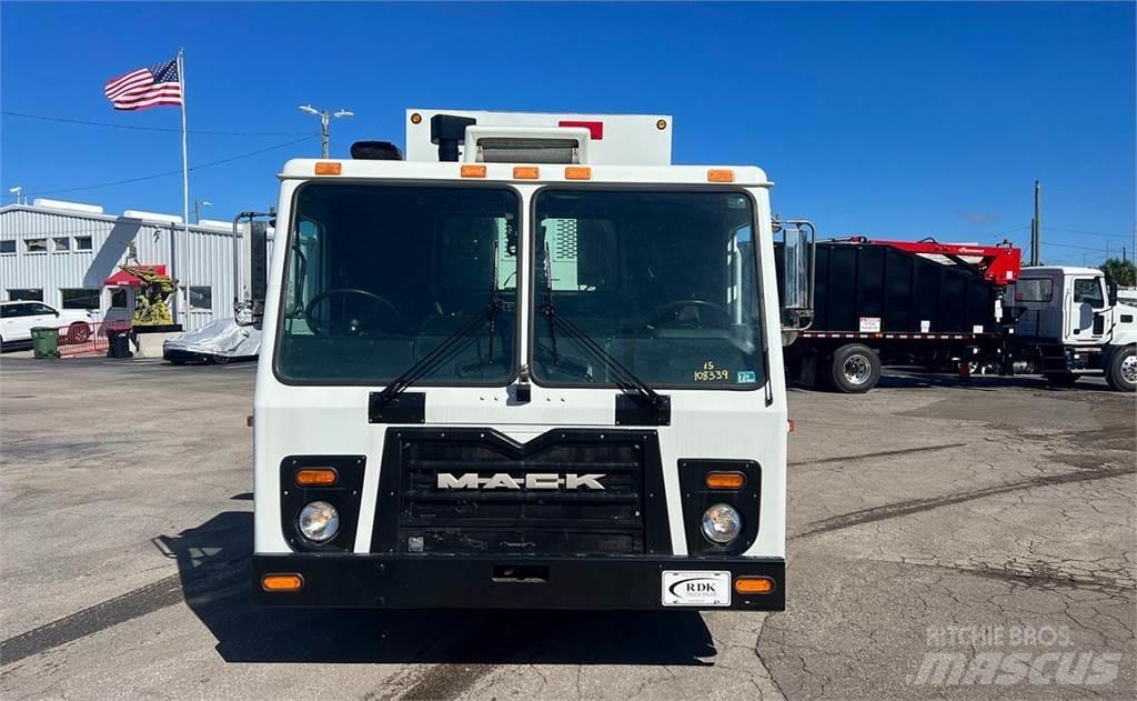 Mack LEU613 Απορριμματοφόρα