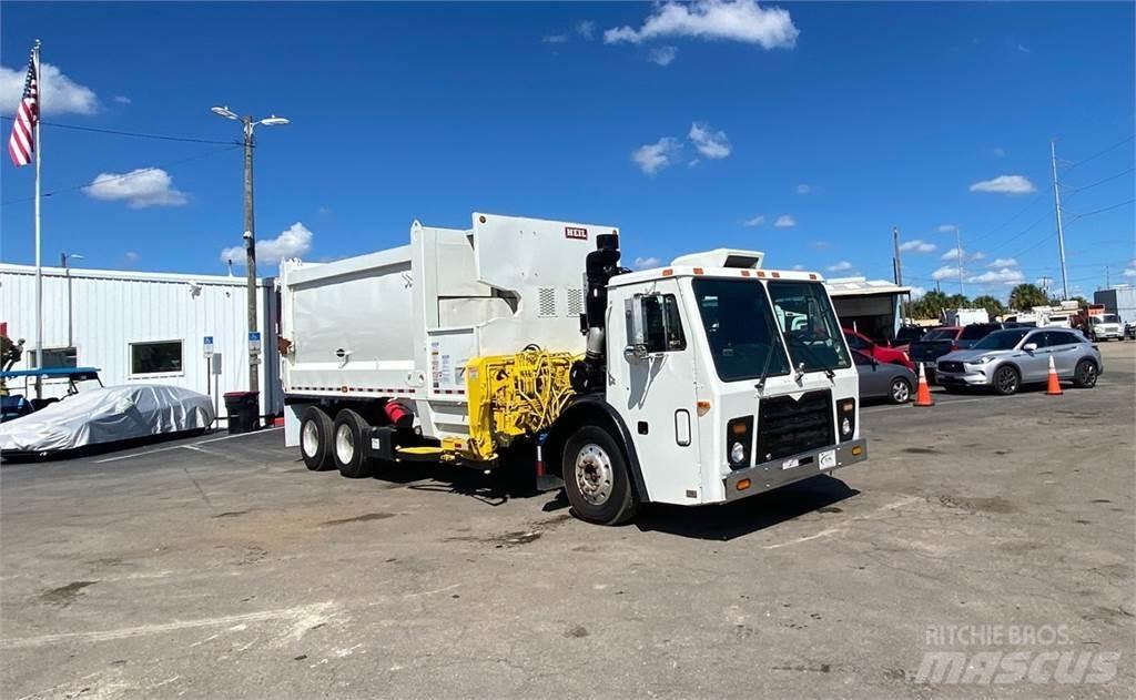Mack LEU613 Απορριμματοφόρα