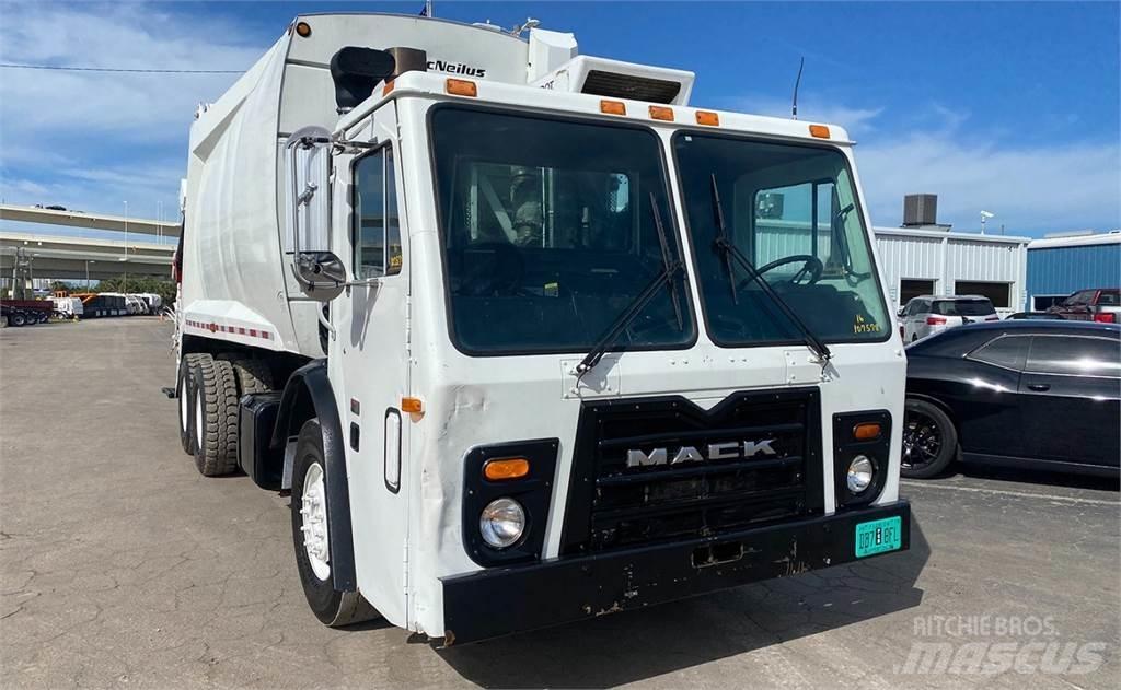 Mack LEU613 Απορριμματοφόρα