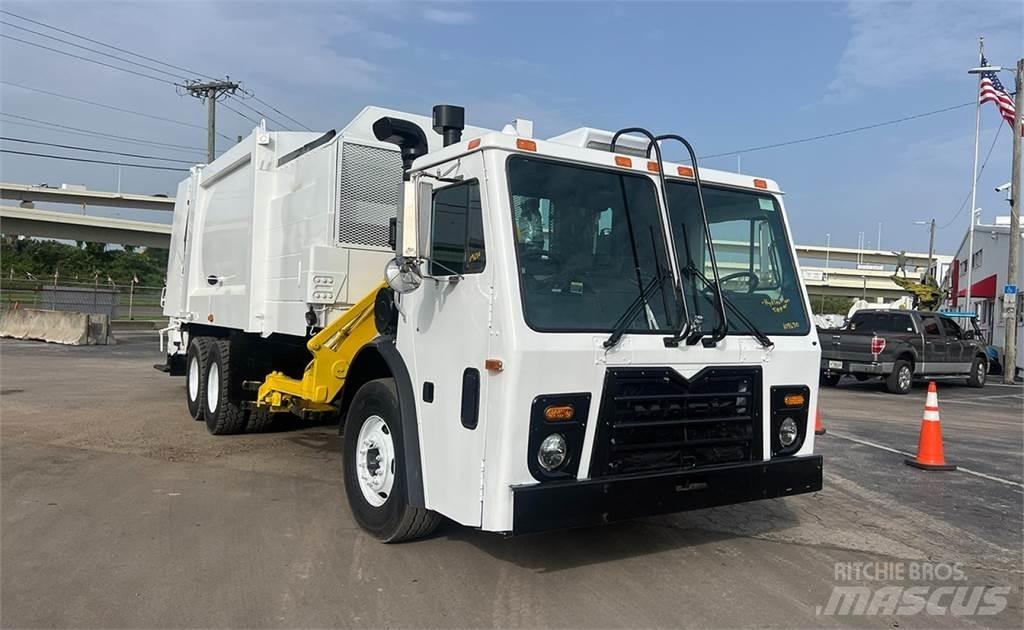 Mack LEU613 Απορριμματοφόρα