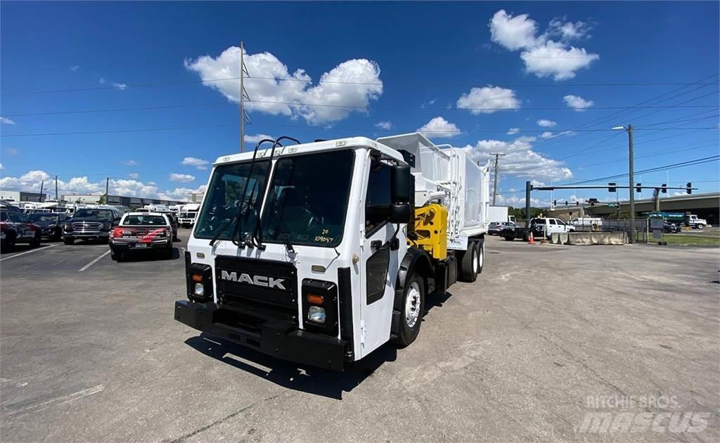 Mack LR613 Απορριμματοφόρα