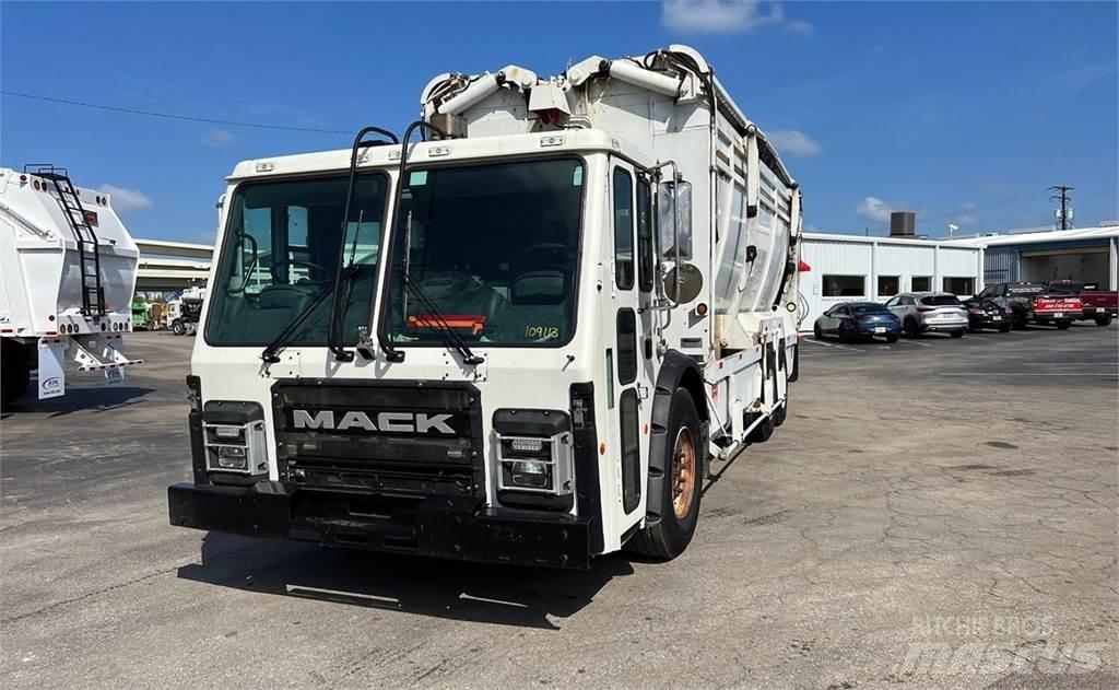 Mack LR613 Απορριμματοφόρα