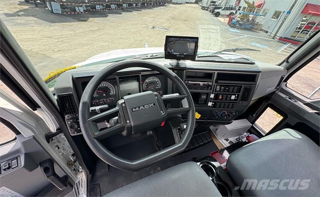 Mack MD6 Απορριμματοφόρα