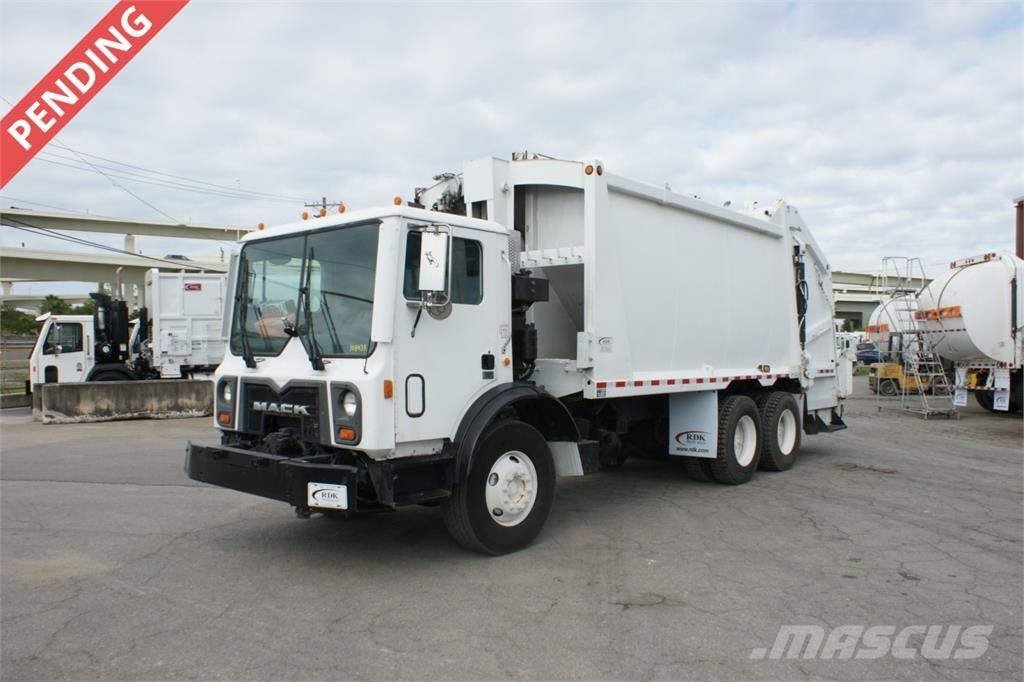 Mack MRU613 Απορριμματοφόρα