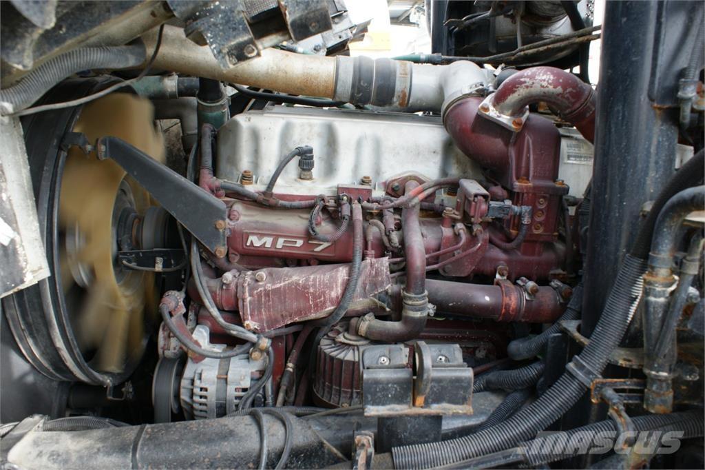 Mack MRU613 Απορριμματοφόρα