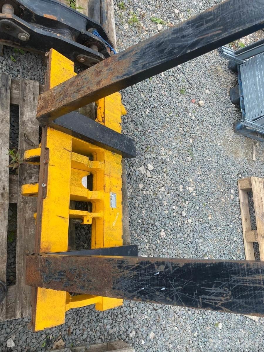 JCB  Συστήματα τηλεχειρισμού για τη γεωργία