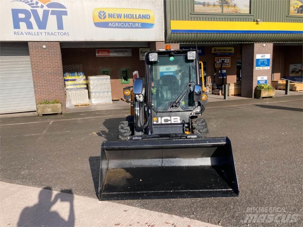 JCB 155 Συστήματα τηλεχειρισμού για τη γεωργία