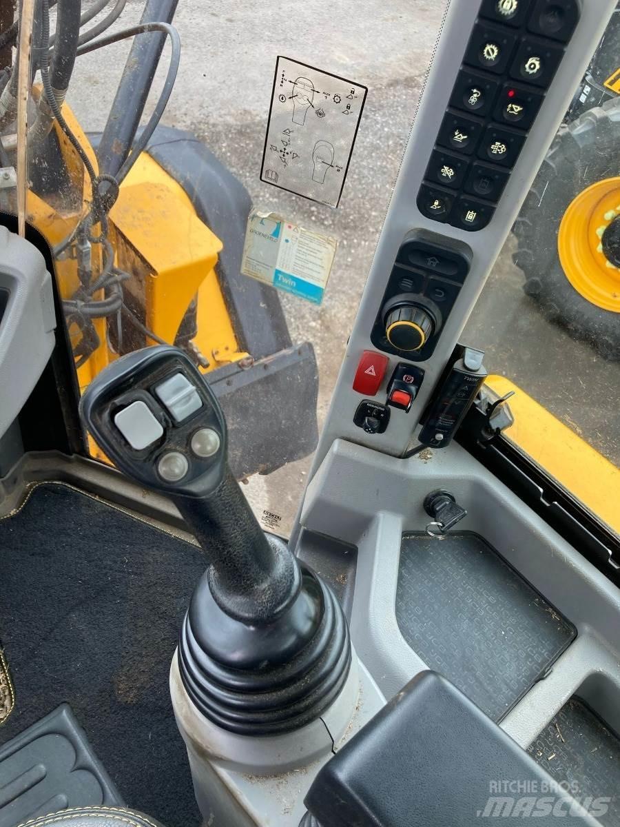 JCB 435S Συστήματα τηλεχειρισμού για τη γεωργία