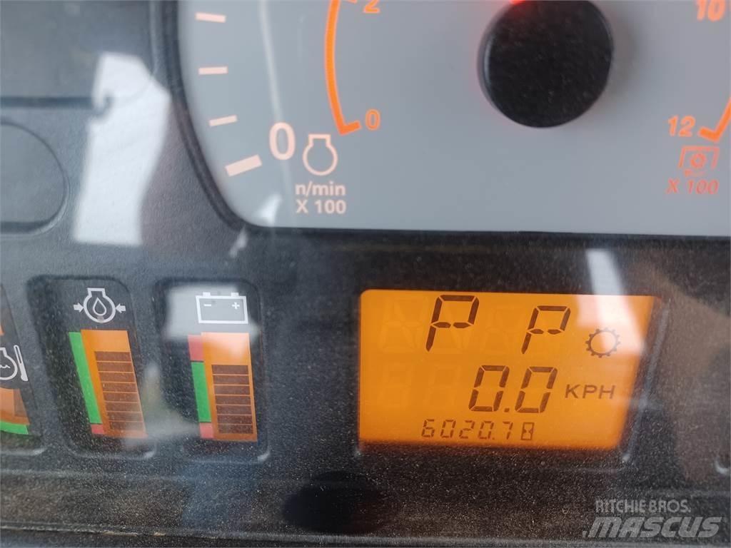 Challenger 775E Τρακτέρ