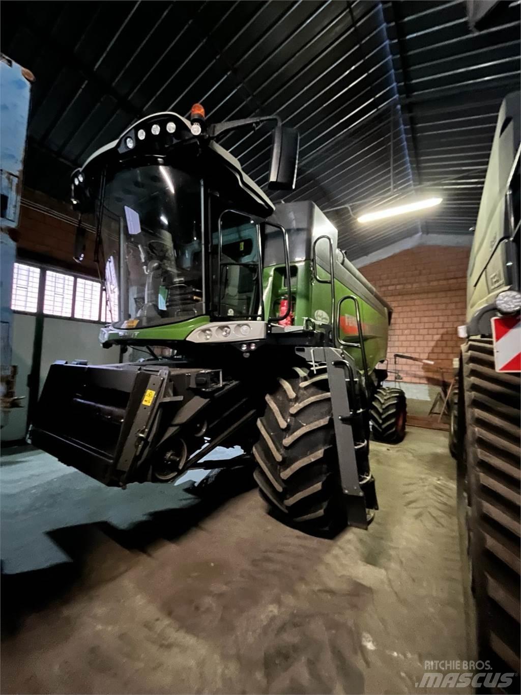 Fendt 6335 C PLI Θεριζοαλωνιστικές μηχανές