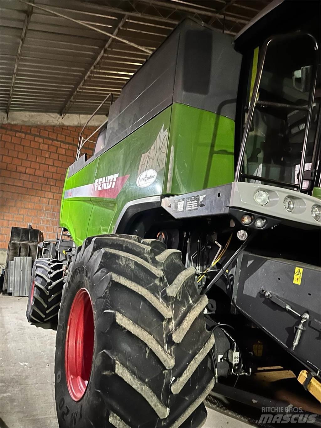 Fendt 6335 C PLI Θεριζοαλωνιστικές μηχανές