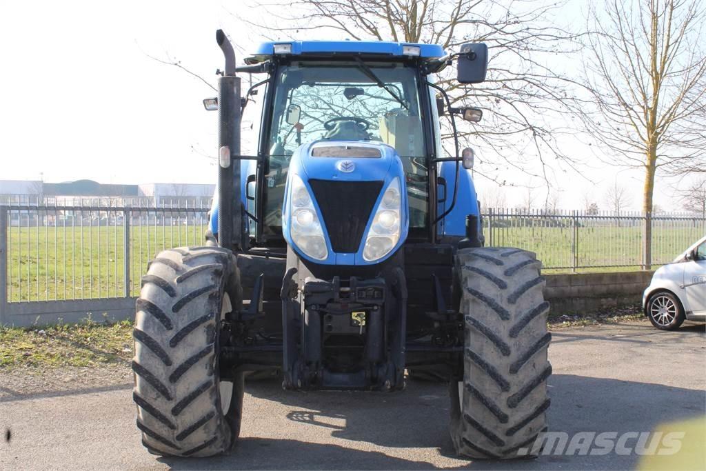 New Holland T7030 Τρακτέρ