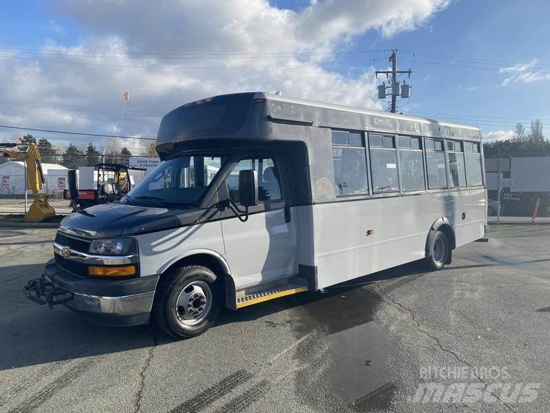 Chevrolet Express Μίνι λεωφορεία